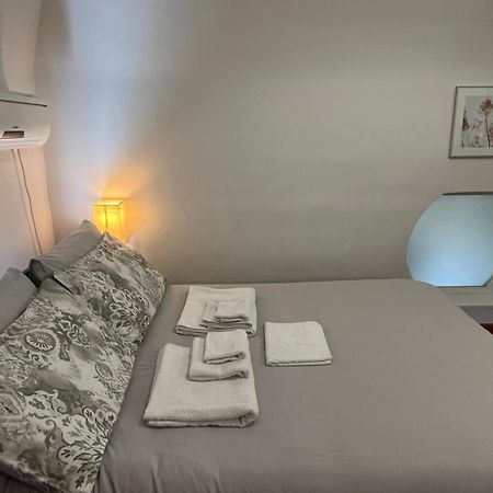 Apartamento Persefone CTA Exterior foto
